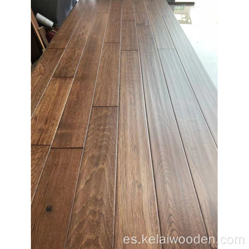 Suelo de madera de nogal americano / suelo de madera maciza